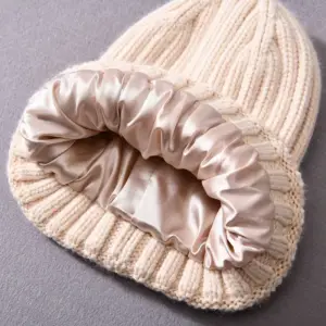 Kaschmir Beanie Damen: grob gerippt mit Umschlag und Futter – Bild 2