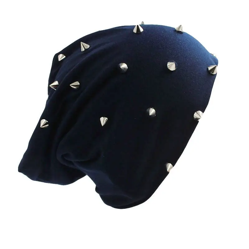 Beanie Baumwollmischung dünn, Slouch-Form mit Nieten – Bild 3
