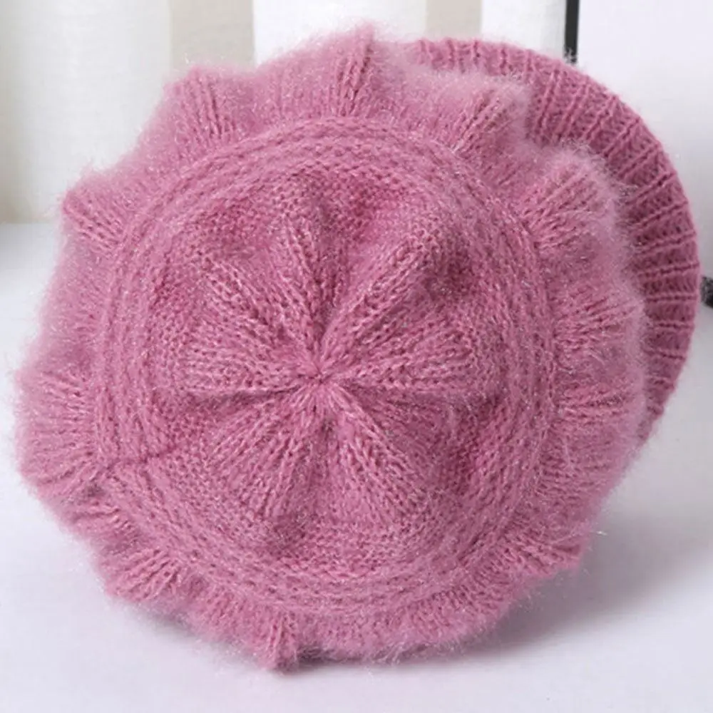 Schirmmütze Damen Winter: Strickmütze mit Zierspange und Futter – Bild 3