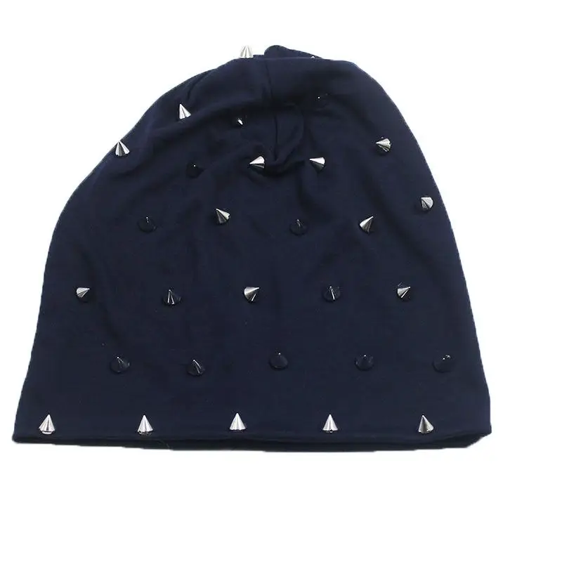 Beanie Baumwollmischung dünn, Slouch-Form mit Nieten – Bild 4