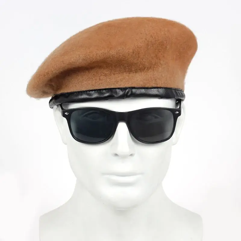 Baskenmütze Damen Altrosa mit schmalem Band in Lederoptik – Camel