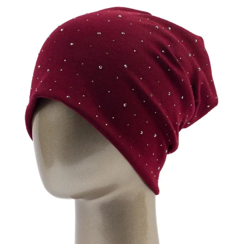 Mütze Damen Slouch-Beanie mit kleinen Strasssteinen – Weinrot